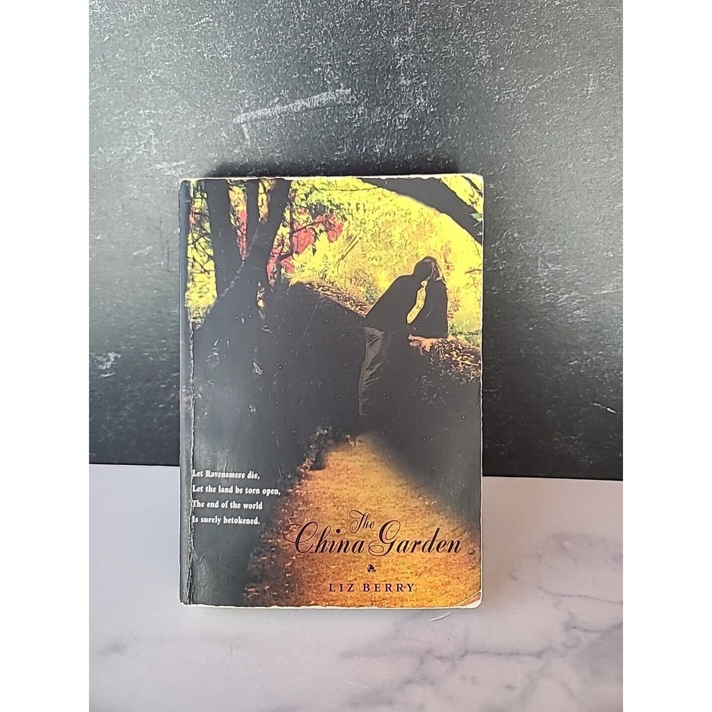 The China Garden by Liz Berry (1999, Trade Paperback)